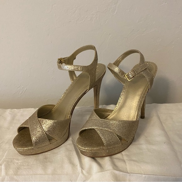 Guess Gold Glitter Heels - Picture 1 of 5